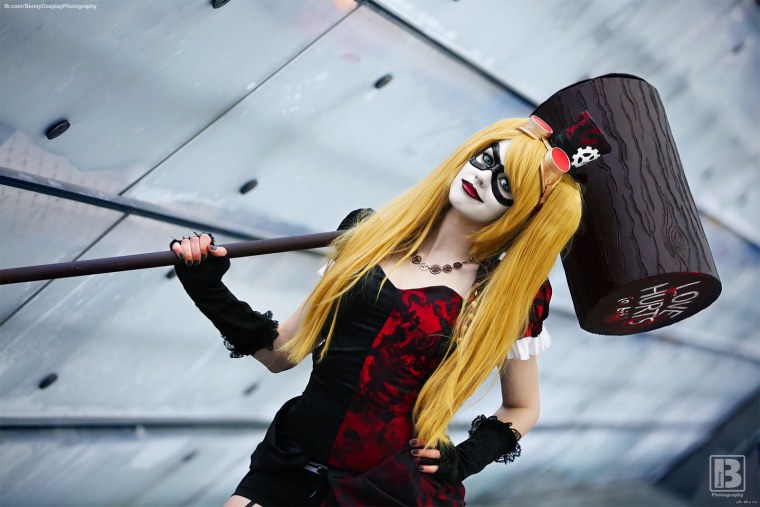 Харли Квинн 2016 в полный рост