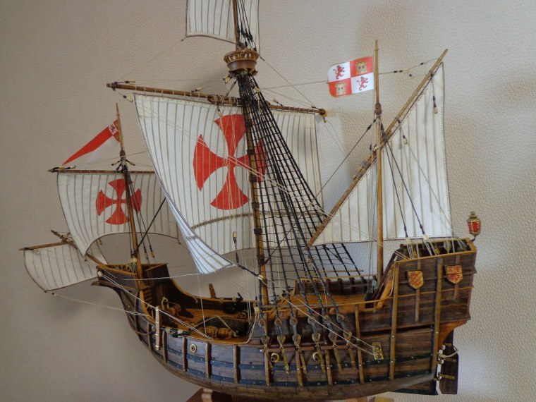 Сборная модель умная бумага Каравелла