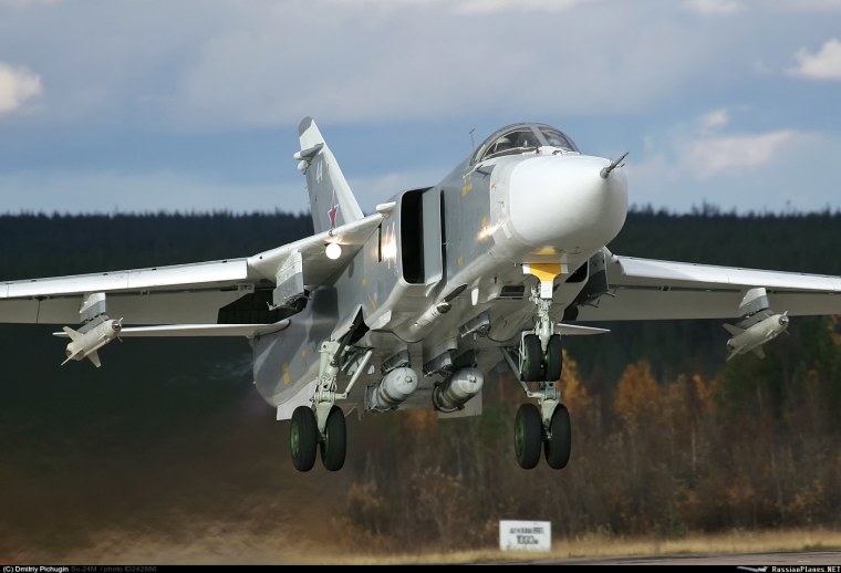 Су-24 истребитель