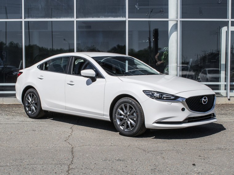 Мазда 6 седан 2020 белая