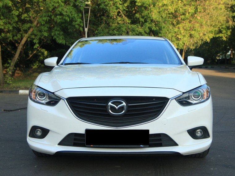 Мазда 6 2013 седан белая