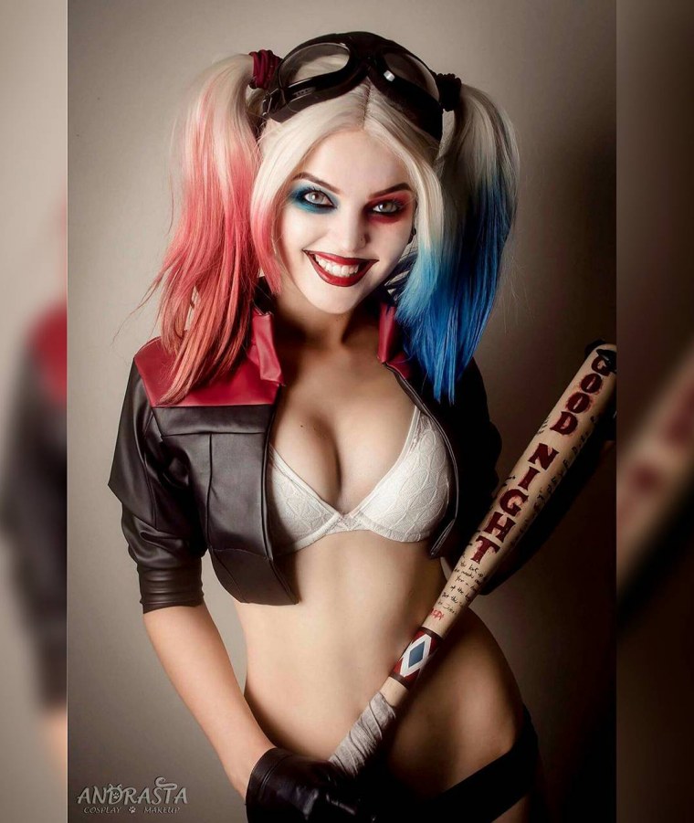 Косплейщицы Харли Квинн