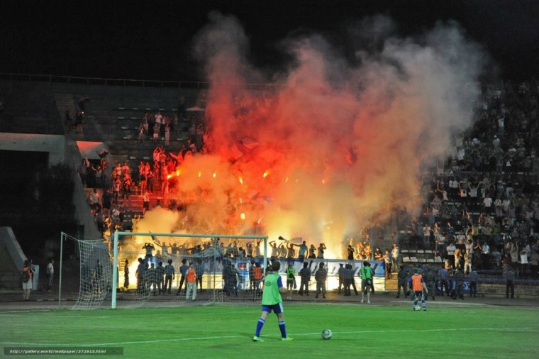 Футбольные фанаты ультра