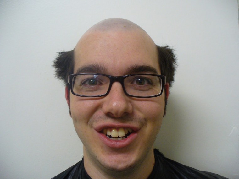 Очкастый парень