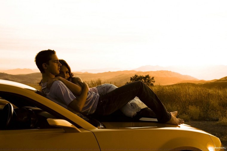 Сэм Уитвики и Микаэла