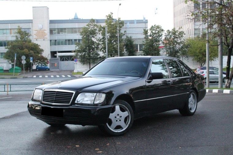 Mercedes-Benz w140 черный