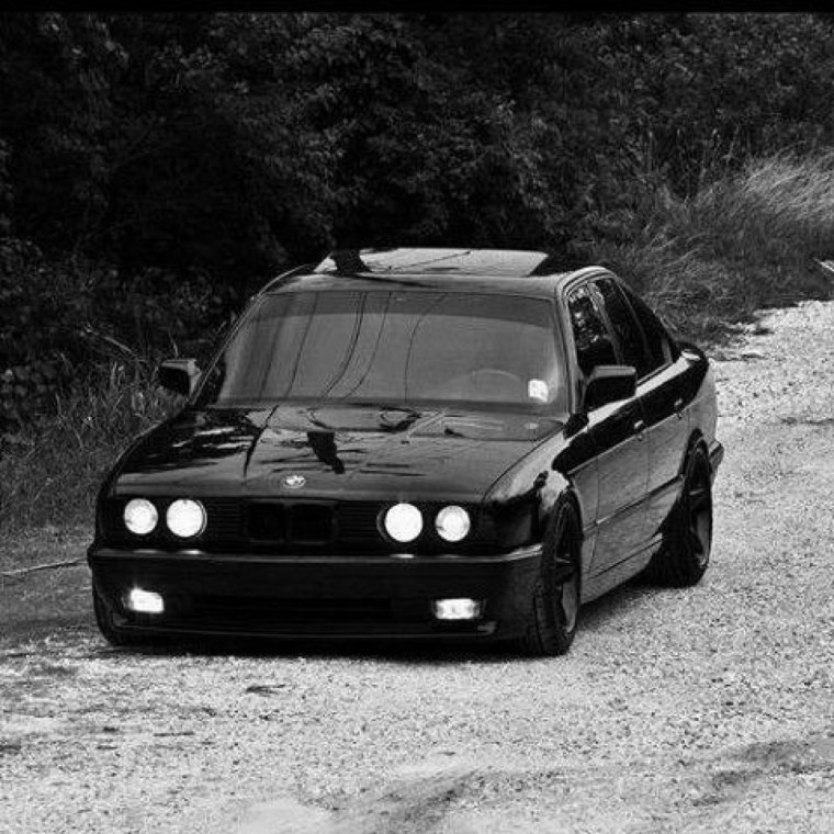 BMW e38 седан