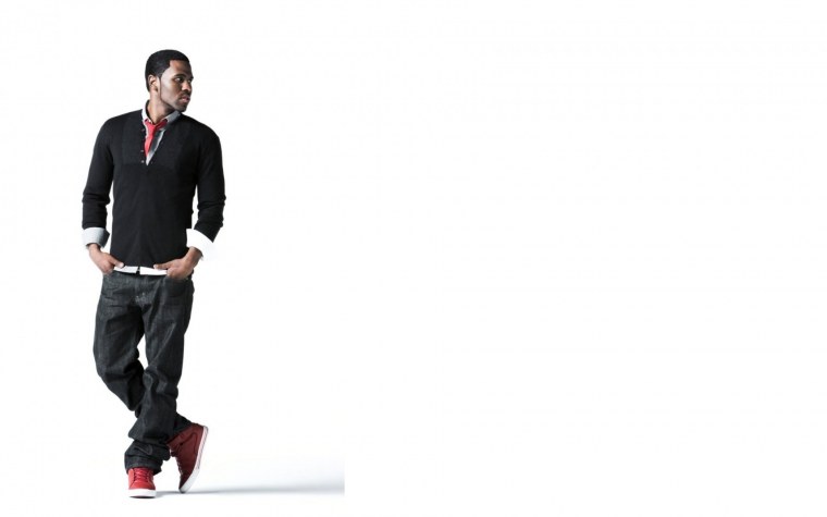 Человек в полный рост без фона