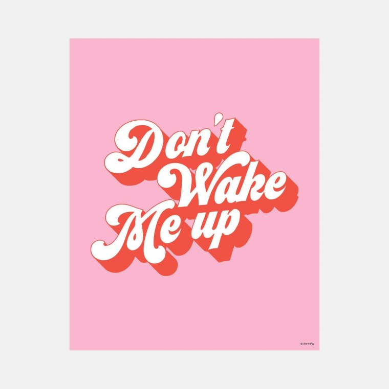 Плакаты в розовых тонах