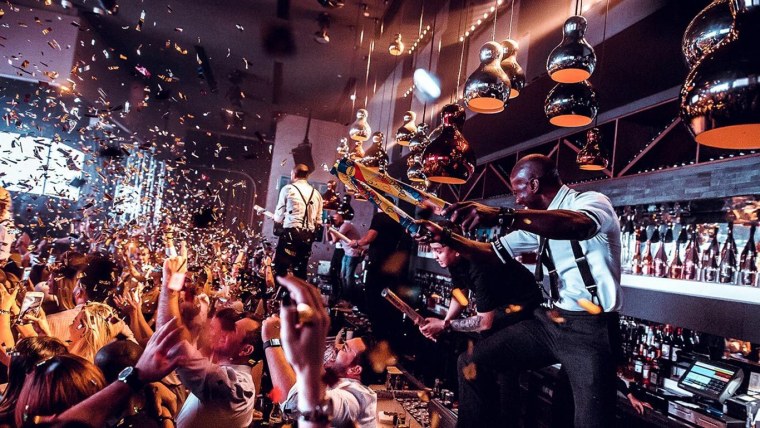 Рейв дискотека