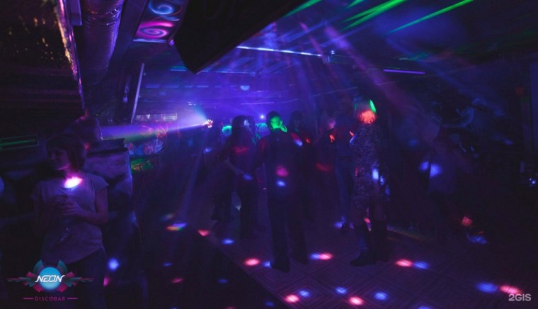 Дискотека в клубе