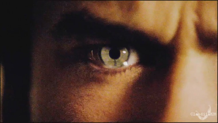 Дневники вампира Деймон плачет