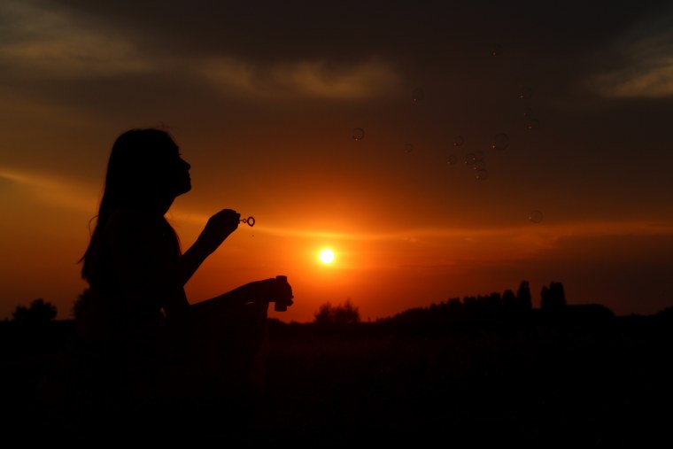 Девушка на закате