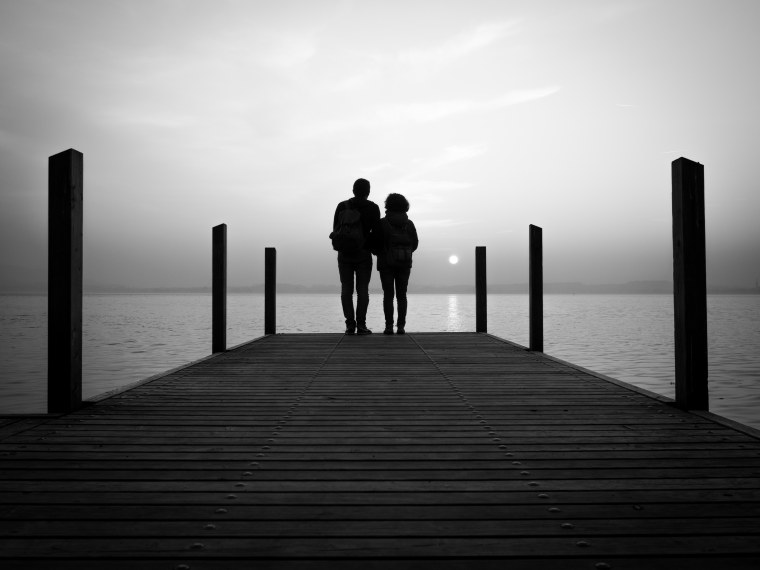 Закат черно белый