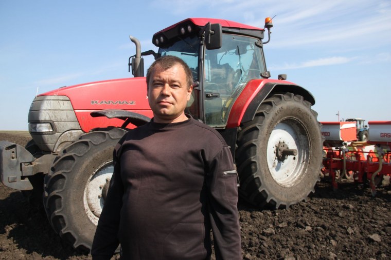 Водитель трактора