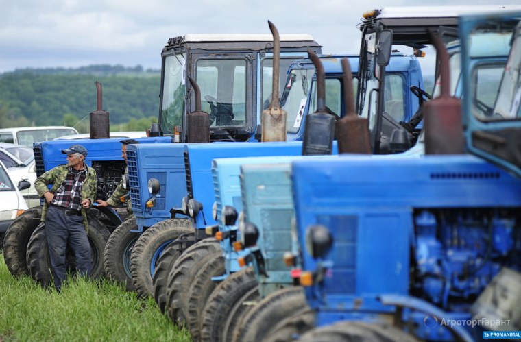 Учебный трактор