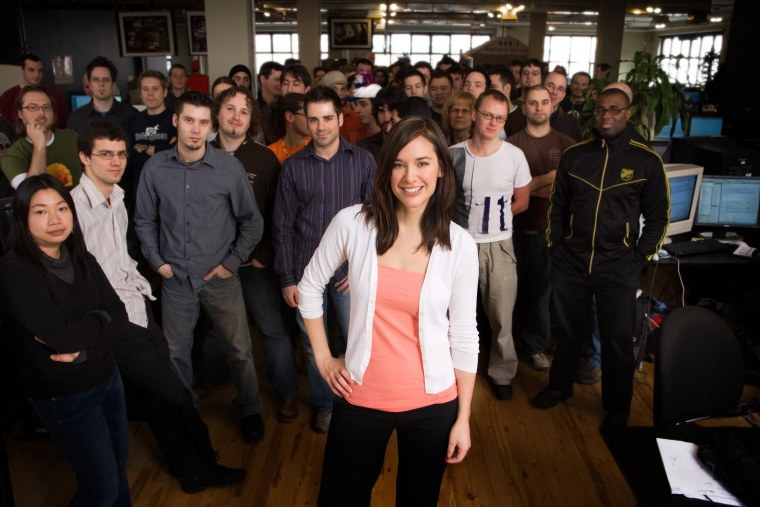 Логотип юбисофт сбоку