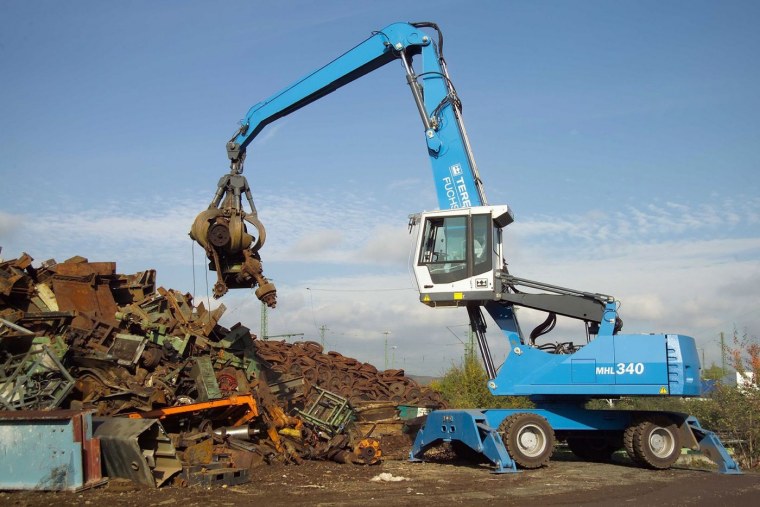 Погрузчик металлолома Фукс