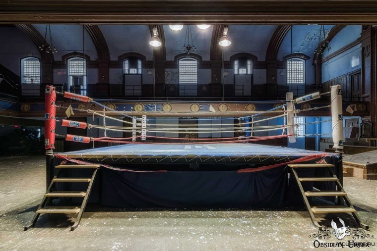 Ринг боксерский на подиуме 6х6м. Артикул РБП 7