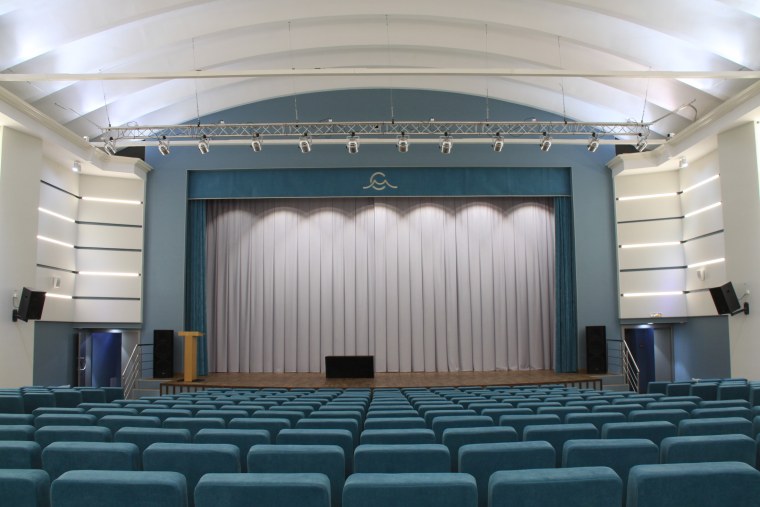 Дворец культуры Полевской актовый зал