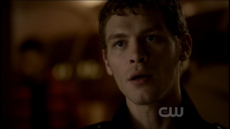 Клаус Майклсон с кудряшками