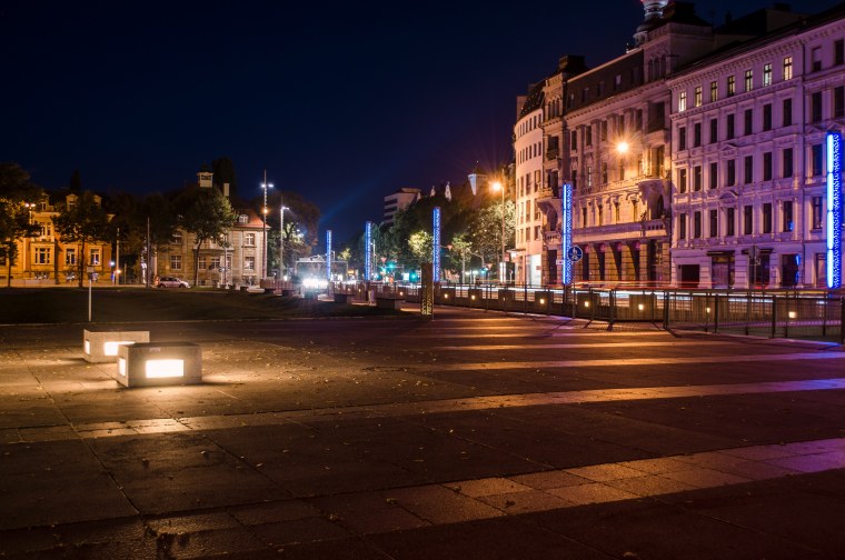 Улицы ночного города