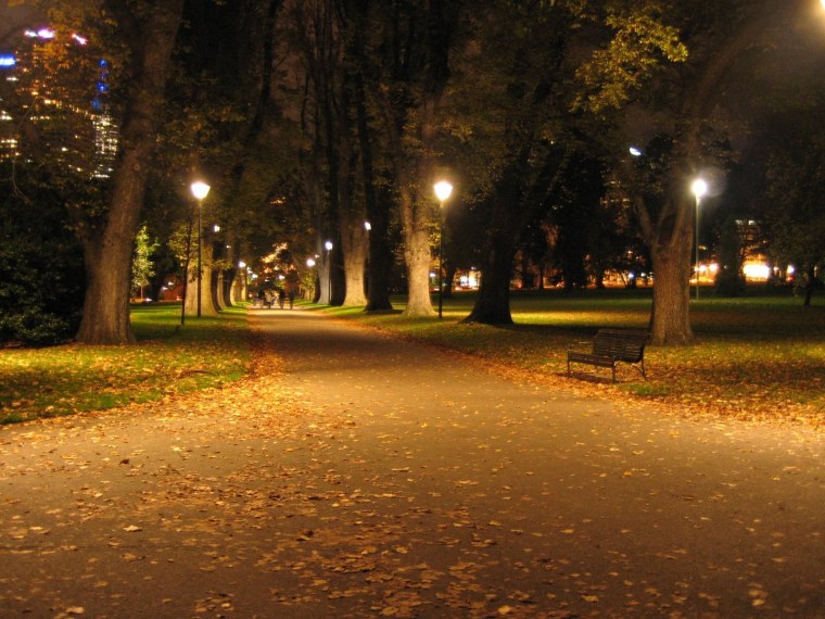 Улица ночью