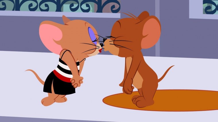 Том и Джерри обнимаются