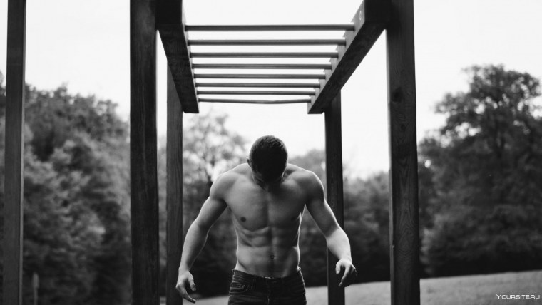 Антон Момот торс