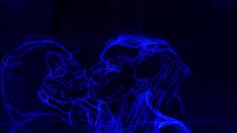 Неоновый синий бархат