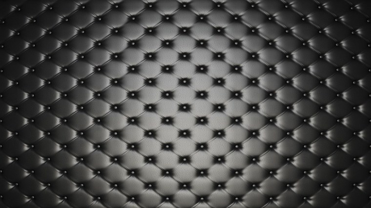 Черная кожаная обивка