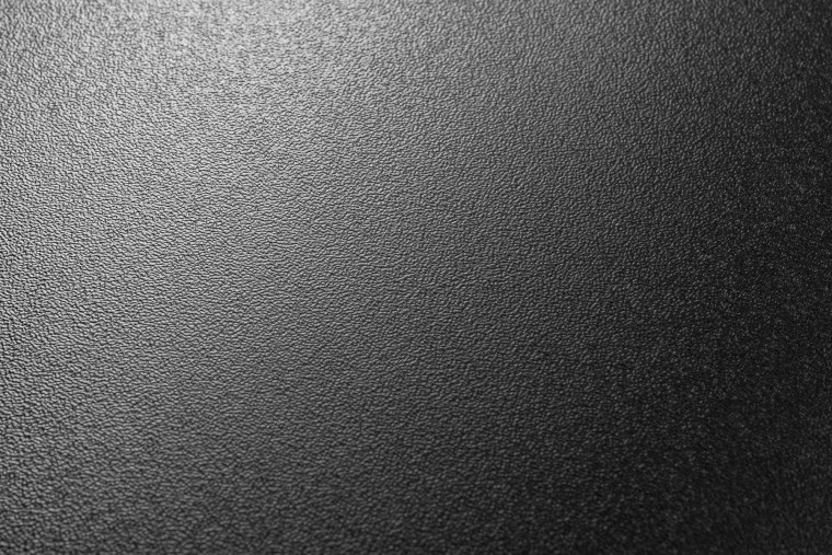 Черная кожа