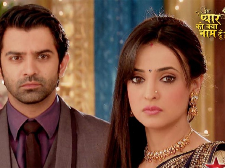 Star Parivaar Awards 2012 Барун Собти и Санайя Ирани