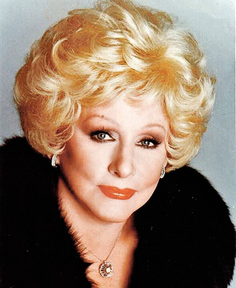 Мэри Кэй Эш 2001