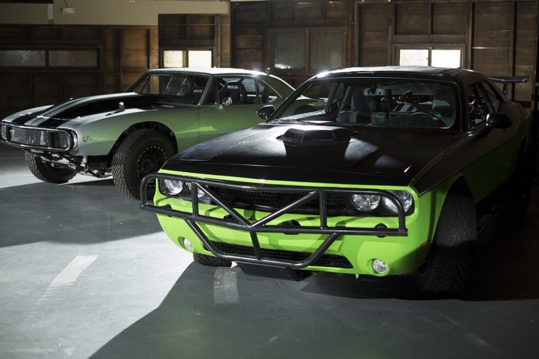 Dodge Challenger Форсаж