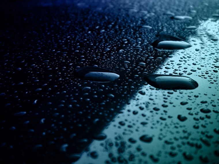 Капли дождя