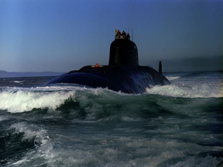 АПЛ атомная подводная лодка 671