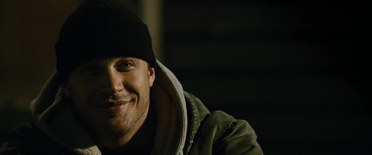 Том Харди воин в шапке