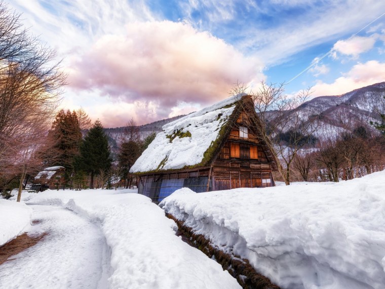 Япония Горная деревня зимой