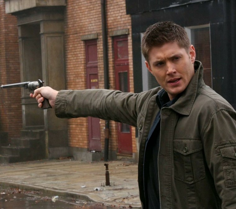 ДЖЕНСЕНЭКЛС В полный рост