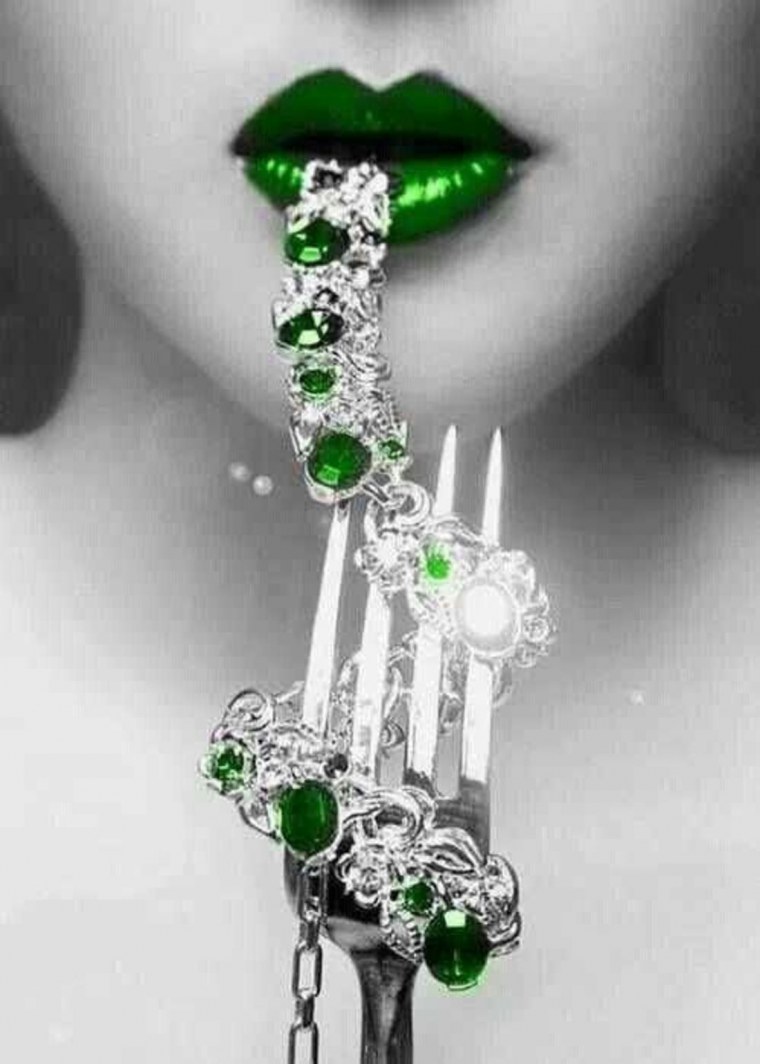 Гламурная бижутерия