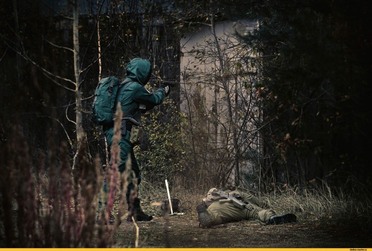 Сталкер новичок косплей