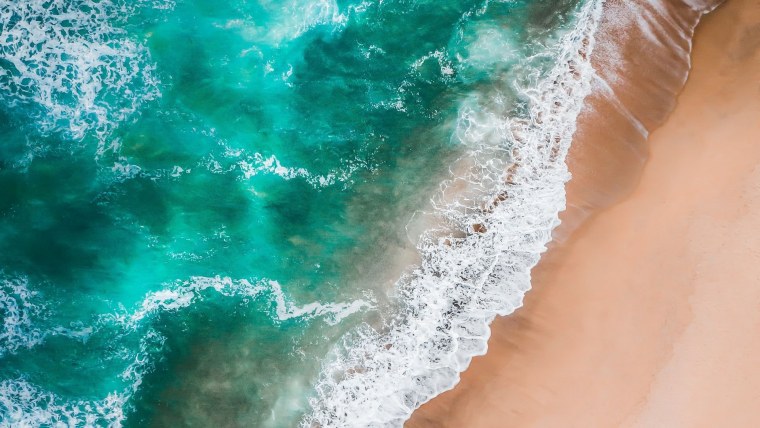 Apple iphone 12 logo