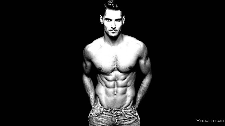 Спортсмен на черном фоне