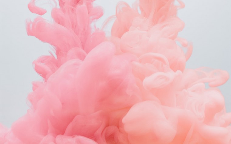 Розовый дым