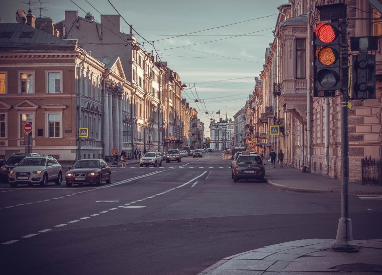 Городские улицы России