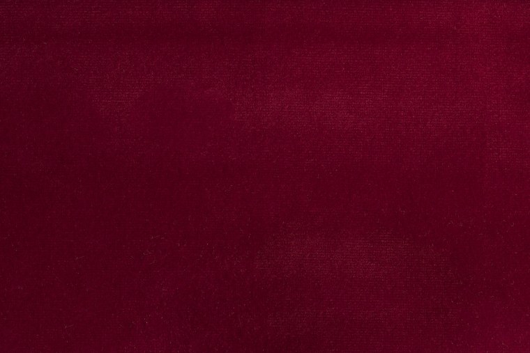 Темно бордовый цвет