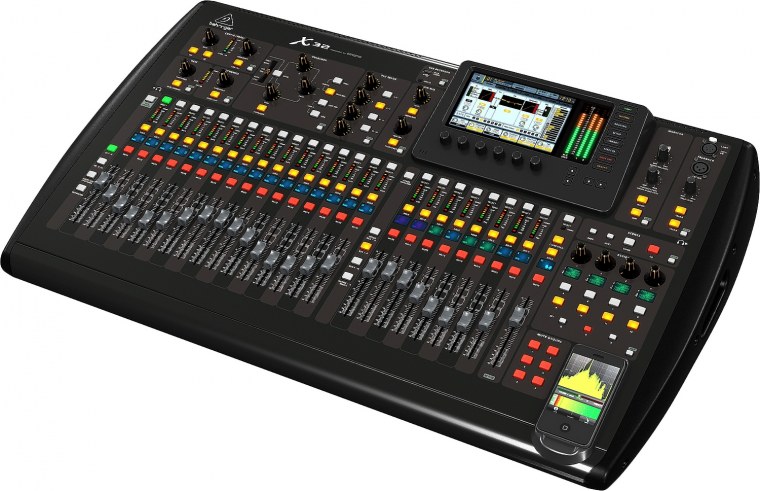 Цифровой микшер Behringer x32