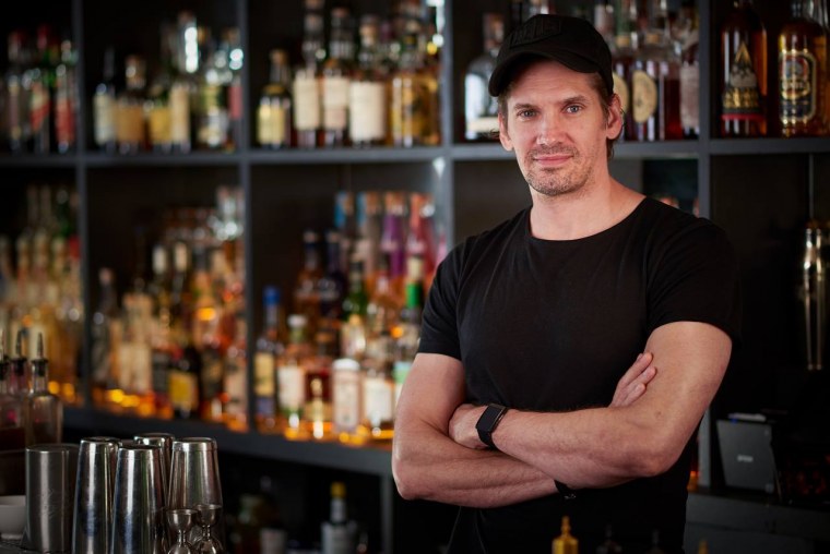 Джозеф Шеридан бармен