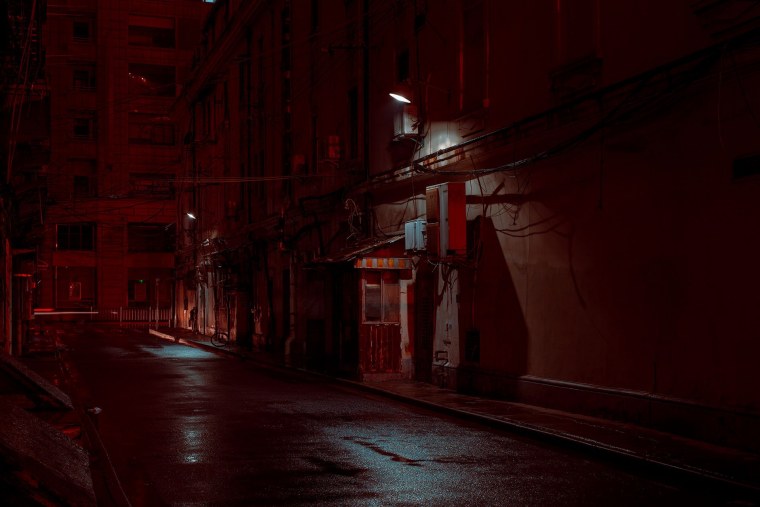 Темный переулок